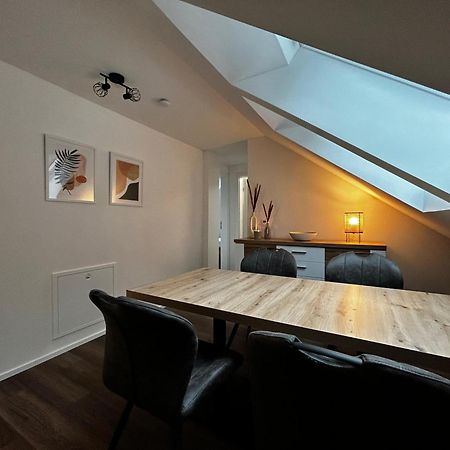 Moderne Ferienwohnung Fuer Familien Im Dachgeschoss Bosau Eksteriør bilde