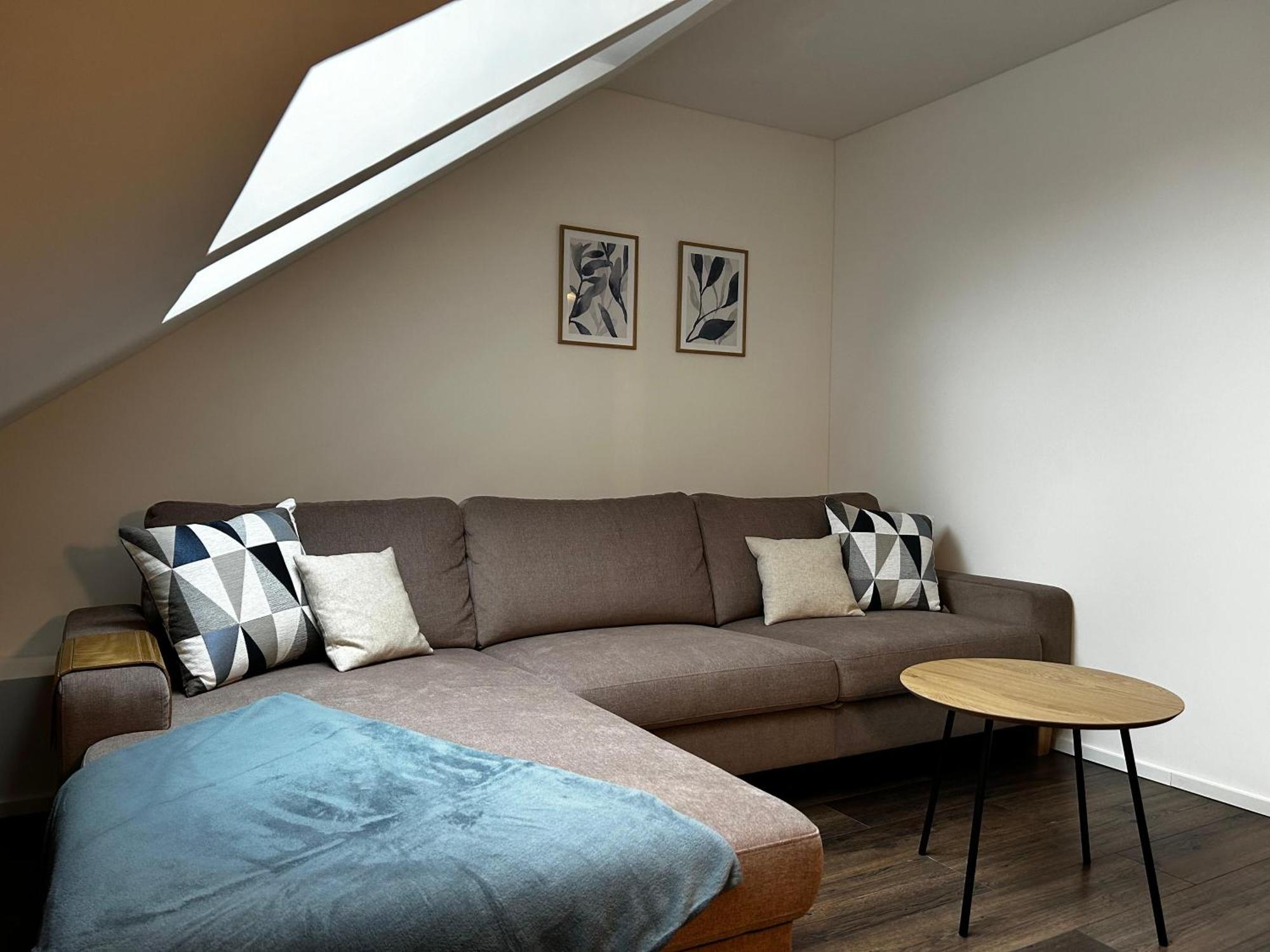 Moderne Ferienwohnung Fuer Familien Im Dachgeschoss Bosau Eksteriør bilde